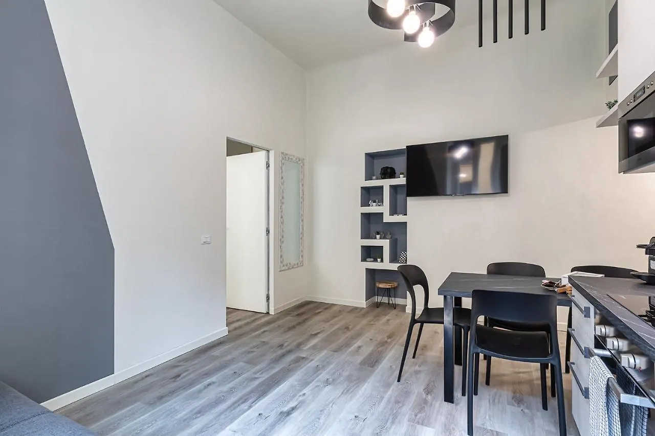 La Boutique Milano: Appartamento In Porta Romana Italy