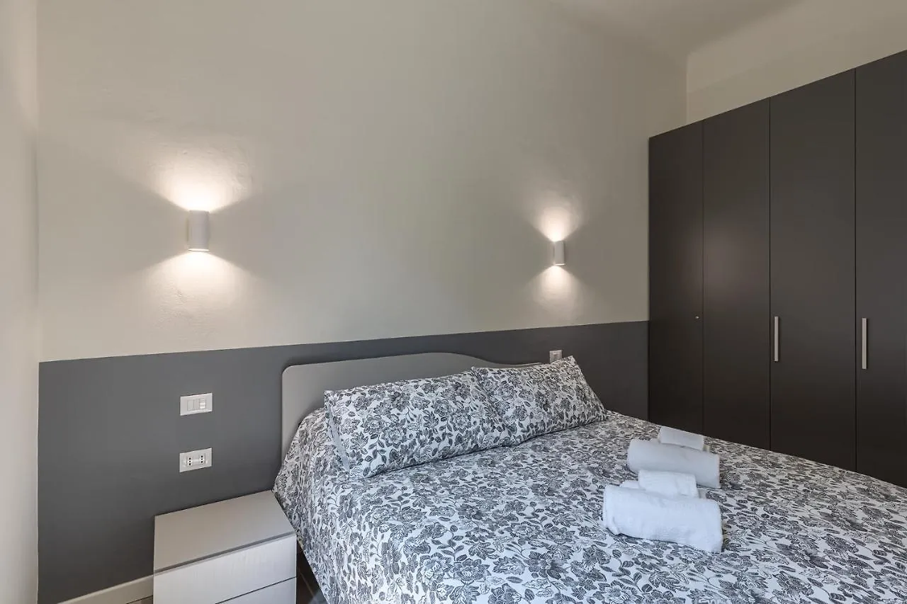 La Boutique Milano: appartamento in Porta Romana 0*, Milan Italie
